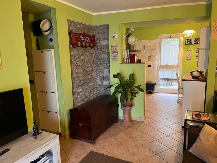 Le Rose , Relax In Casolare Del 1700 Lejlighed Sarzana Eksteriør billede